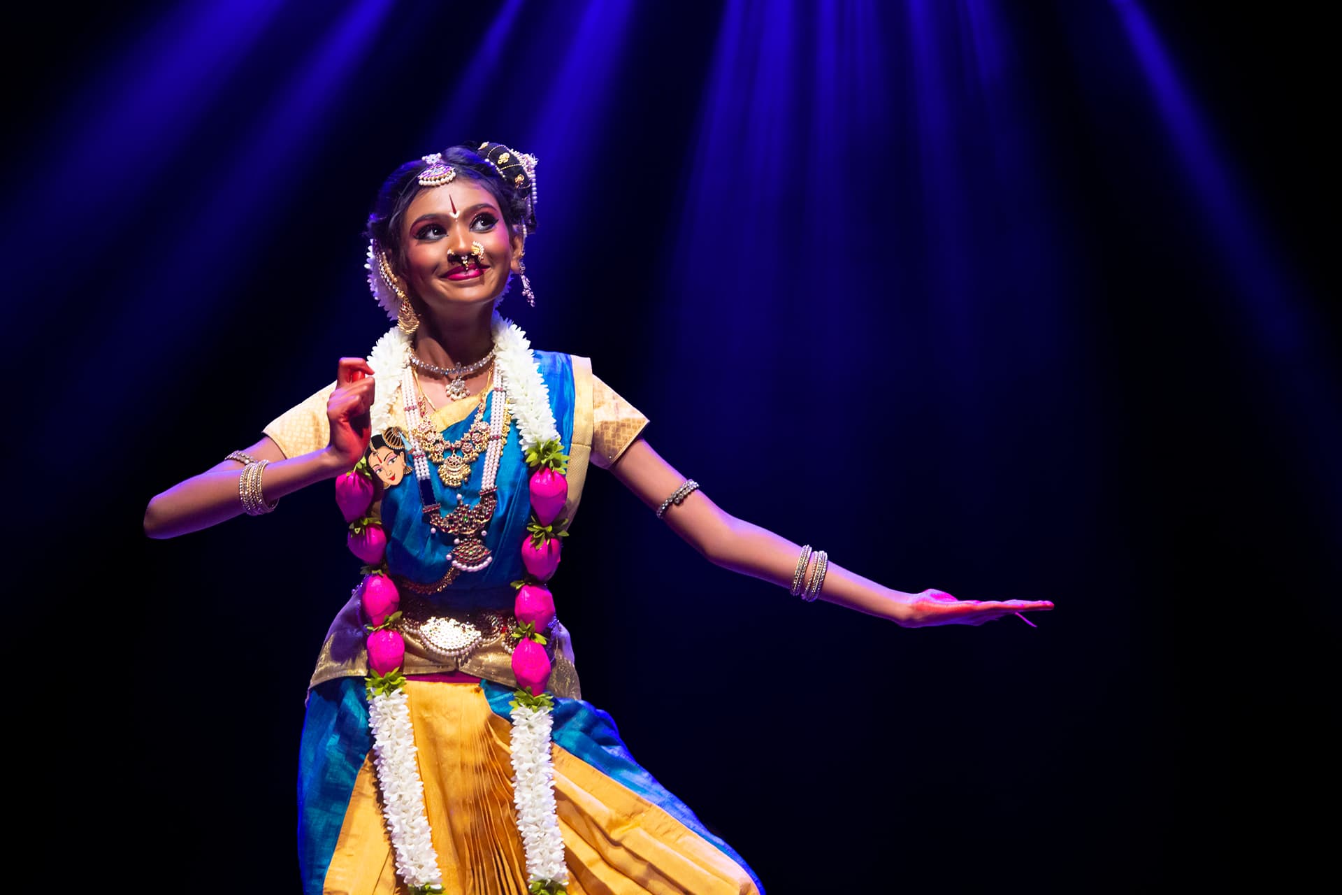 Harshikashree performing Bharatanatyam